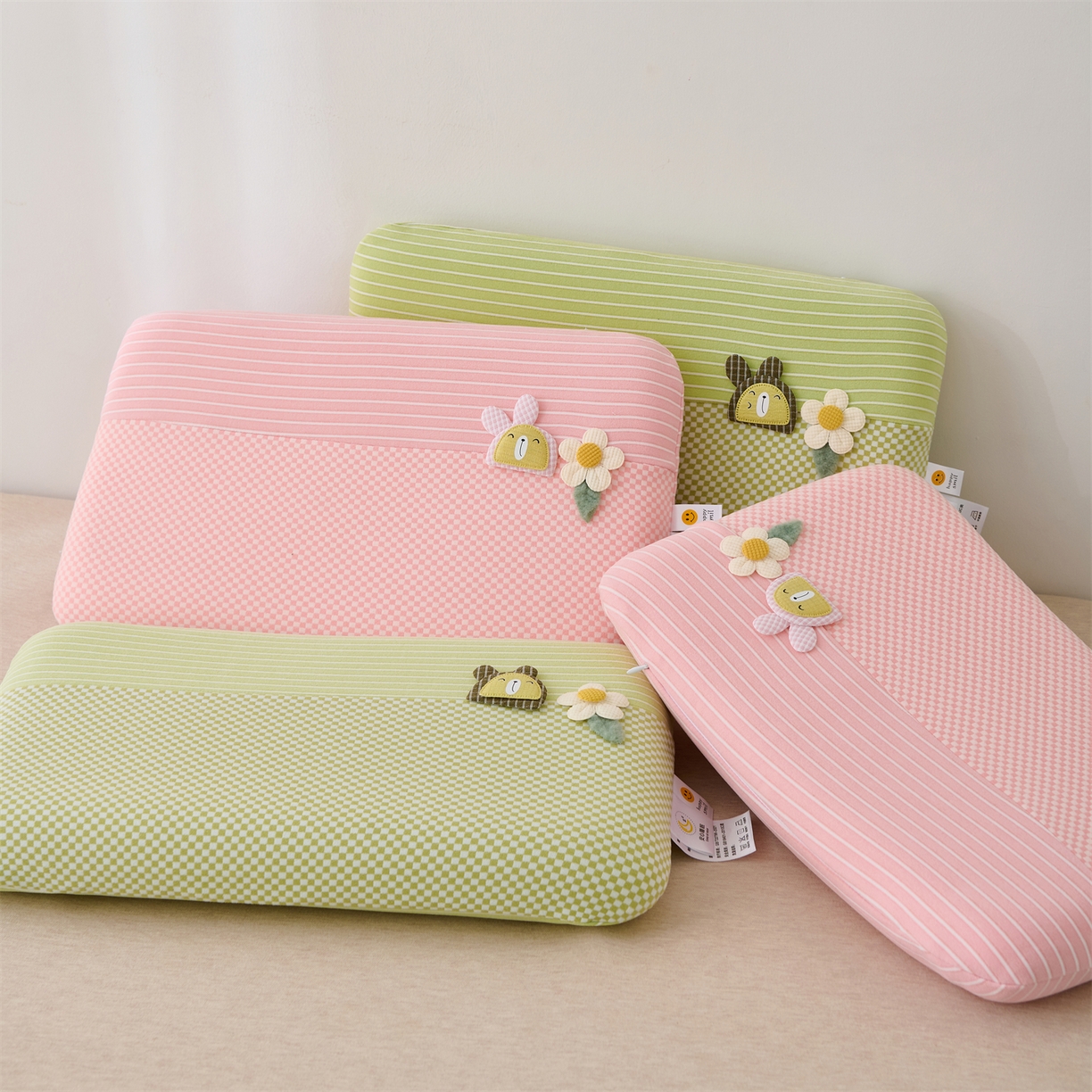 91家纺网 家纺一手货源 找家纺 大熊枕芯 2025新款童趣儿童款记忆枕面包枕头枕芯 组合图仅供参考 30x50cm/对