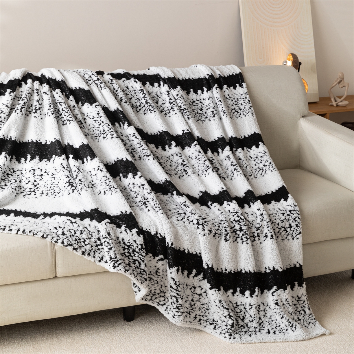 91家纺网 家纺一手货源 找家纺 梵心家纺 2025新款阳离子双色提花毛毯清新条纹风简约时尚毯子毛毯-可供跨境电商 阳离子-黑