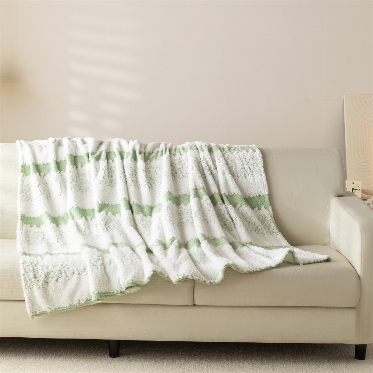 91家纺网 家纺一手货源 找家纺 梵心家纺 2025新款阳离子双色提花毛毯清新条纹风简约时尚毯子毛毯-可供跨境电商 阳离子-绿