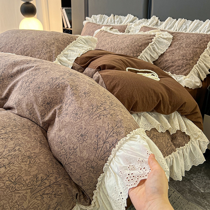 91家纺网 家纺一手货源 找家纺 亨通家纺 2025新款原麻镂空宽花边四件套-花卉系列 复古棕花