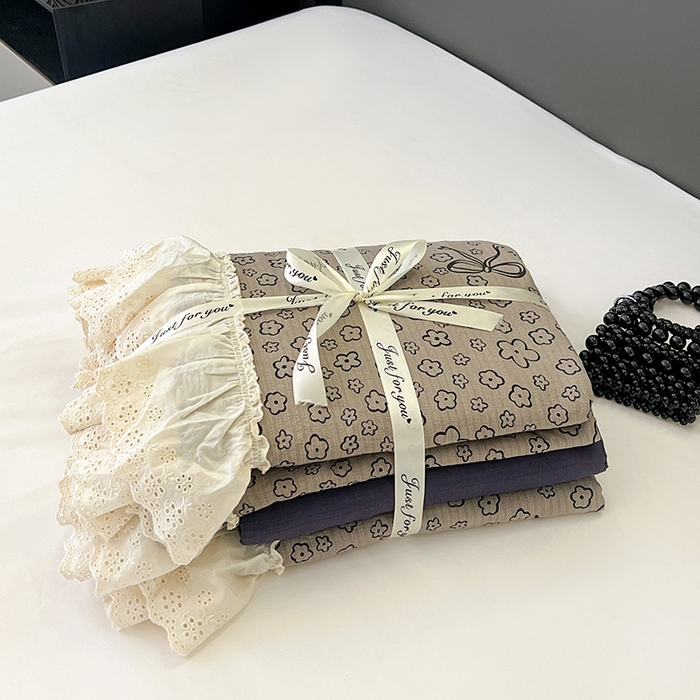 91家纺网 家纺一手货源 找家纺 亨通家纺 2025新款原麻镂空宽花边四件套-花卉系列 蝴蝶结花-蓝