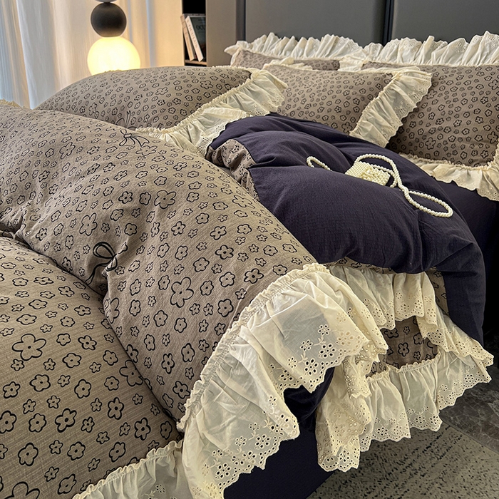 91家纺网 家纺一手货源 找家纺 亨通家纺 2025新款原麻镂空宽花边四件套-花卉系列 蝴蝶结花-蓝