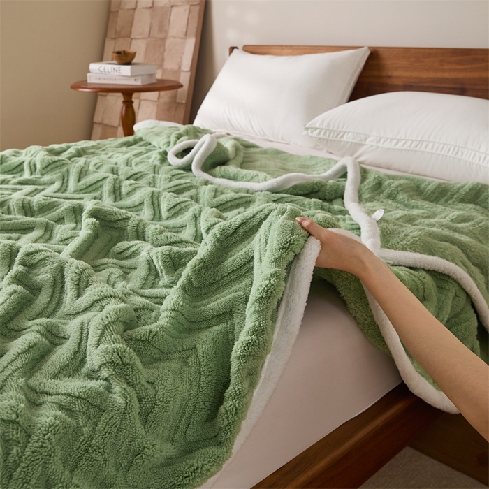 91家纺网 家纺一手货源 找家纺 梵心家纺 2025新款塔芙绒三层提花毛毯舒棉绒剪花双面毯子盖毯320g高克重毛毯-直播跨境电商 抹茶绿