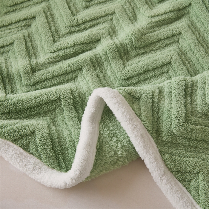 91家纺网 家纺一手货源 找家纺 梵心家纺 2025新款塔芙绒三层提花毛毯舒棉绒剪花双面毯子盖毯320g高克重毛毯-直播跨境电商 抹茶绿