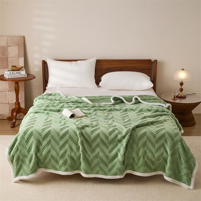 91家纺网 家纺一手货源 找家纺 梵心家纺 2025新款塔芙绒三层提花毛毯舒棉绒剪花双面毯子盖毯320g高克重毛毯-直播跨境电商 抹茶绿