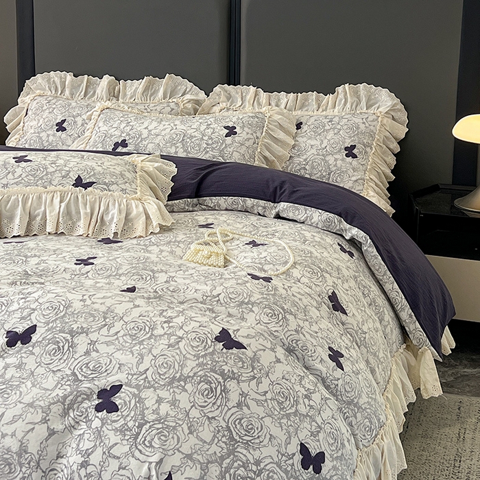 91家纺网 家纺一手货源 找家纺 亨通家纺 2025新款原麻镂空宽花边四件套-花卉系列 蝴蝶玫瑰