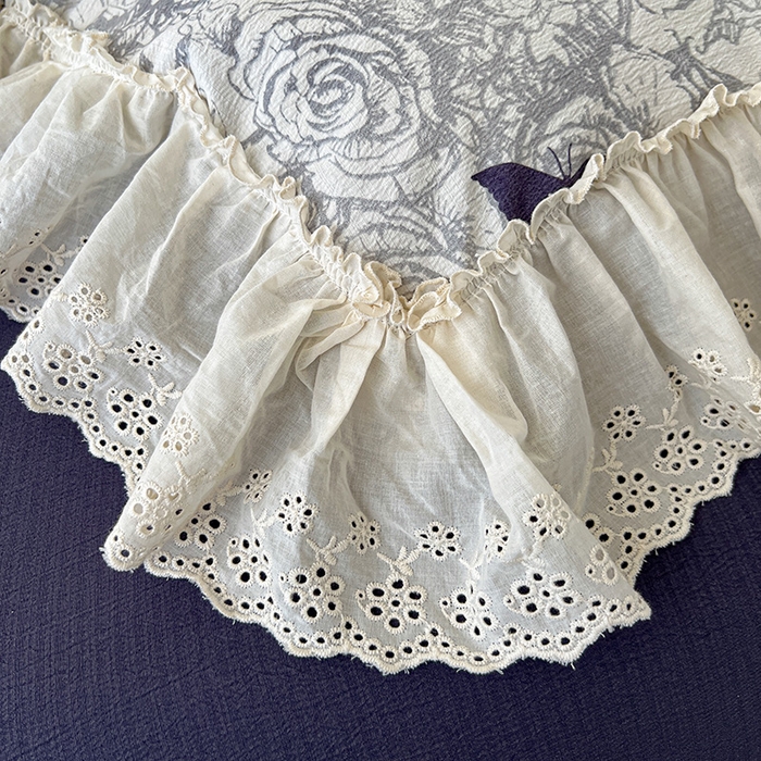 91家纺网 家纺一手货源 找家纺 亨通家纺 2025新款原麻镂空宽花边四件套-花卉系列 蝴蝶玫瑰