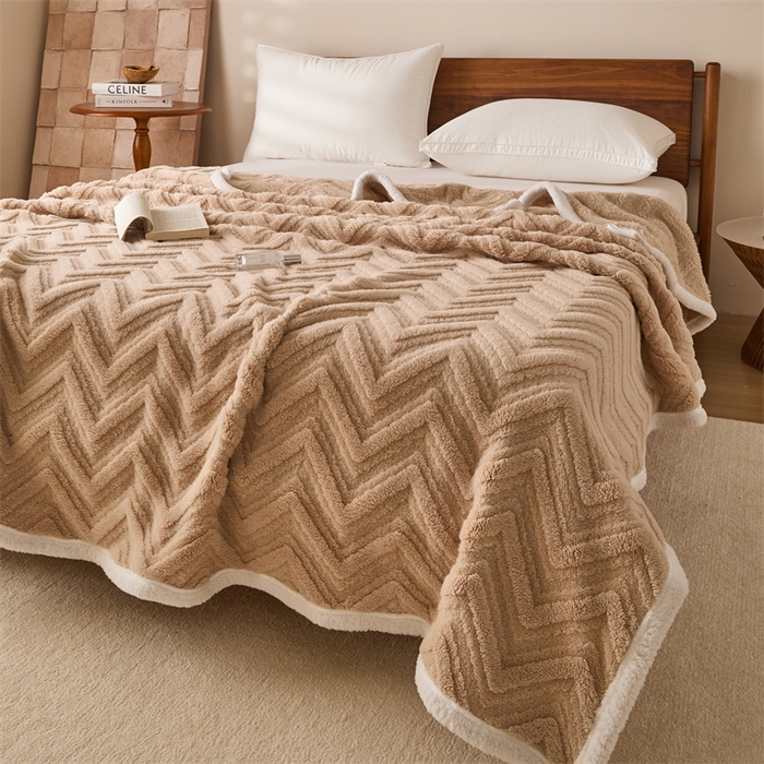 91家纺网 家纺一手货源 找家纺 梵心家纺 2025新款塔芙绒三层提花毛毯舒棉绒剪花双面毯子盖毯320g高克重毛毯-直播跨境电商 浅棕色