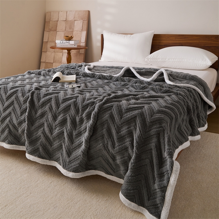 91家纺网 家纺一手货源 找家纺 梵心家纺 2025新款塔芙绒三层提花毛毯舒棉绒剪花双面毯子盖毯320g高克重毛毯-直播跨境电商 松露灰