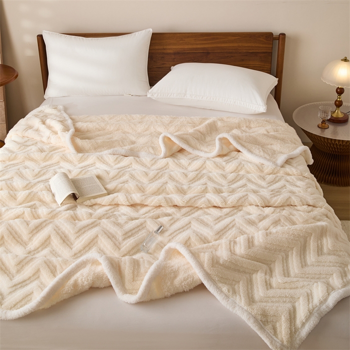 91家纺网 家纺一手货源 找家纺 梵心家纺 2025新款塔芙绒三层提花毛毯舒棉绒剪花双面毯子盖毯320g高克重毛毯-直播跨境电商 香草米