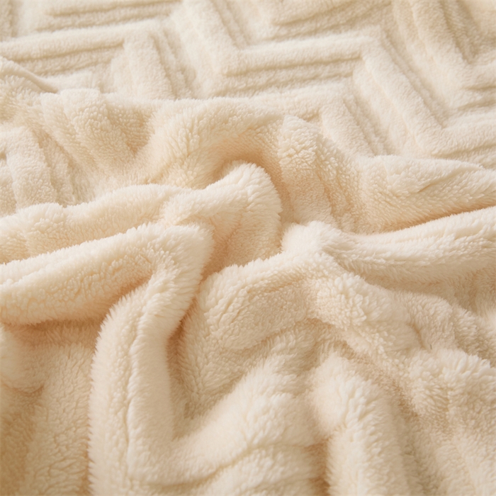 91家纺网 家纺一手货源 找家纺 梵心家纺 2025新款塔芙绒三层提花毛毯舒棉绒剪花双面毯子盖毯320g高克重毛毯-直播跨境电商 香草米