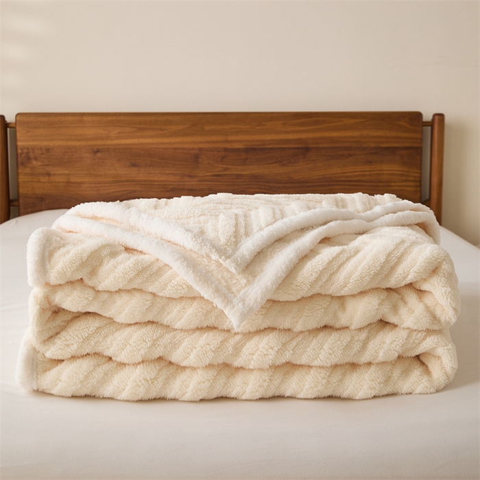 91家纺网 家纺一手货源 找家纺 梵心家纺 2025新款塔芙绒三层提花毛毯舒棉绒剪花双面毯子盖毯320g高克重毛毯-直播跨境电商 香草米