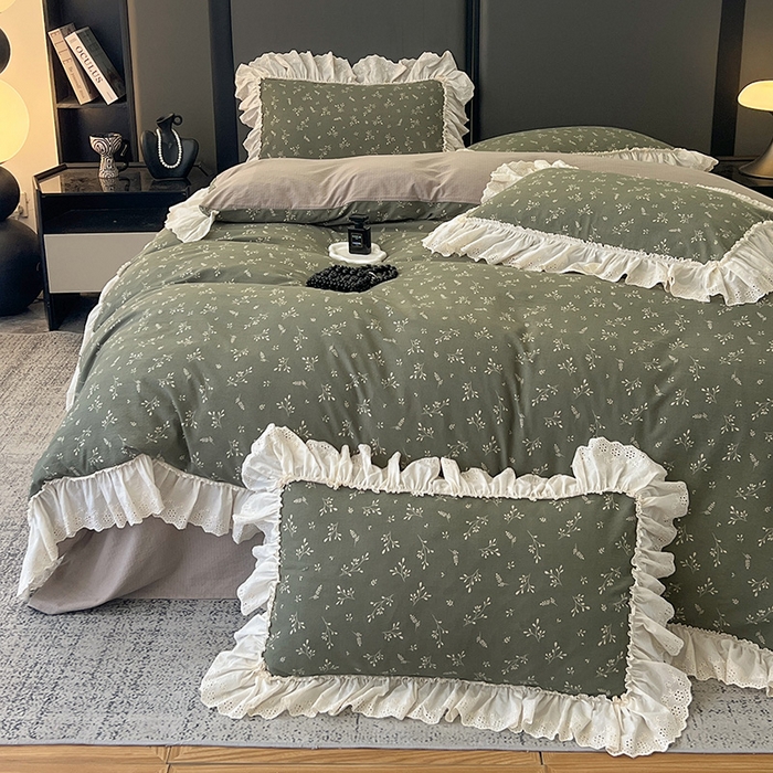 91家纺网 家纺一手货源 找家纺 亨通家纺 2025新款原麻镂空宽花边四件套-花卉系列 墨绿絮语