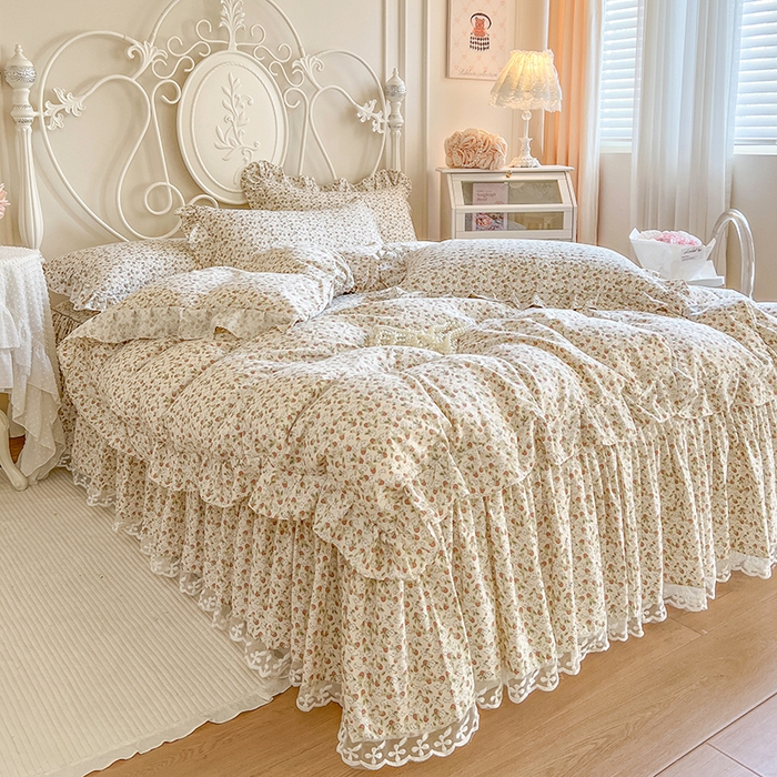 91家纺网 家纺一手货源 找家纺 网红馆2025新款针织印花单床裙 草莓花