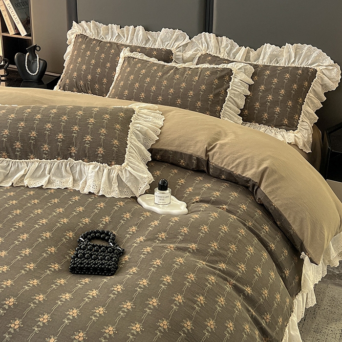 91家纺网 家纺一手货源 找家纺 亨通家纺 2025新款原麻镂空宽花边四件套-花卉系列 暮花眠曲