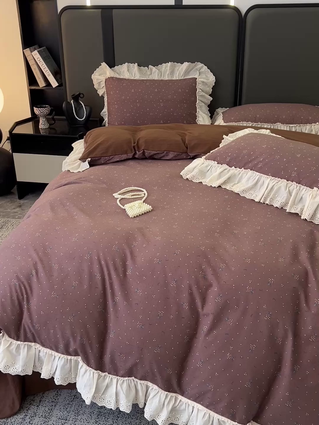 91家纺网 家纺一手货源 找家纺 亨通家纺 2025新款原麻镂空宽花边四件套-花卉系列 碎花絮语-咖