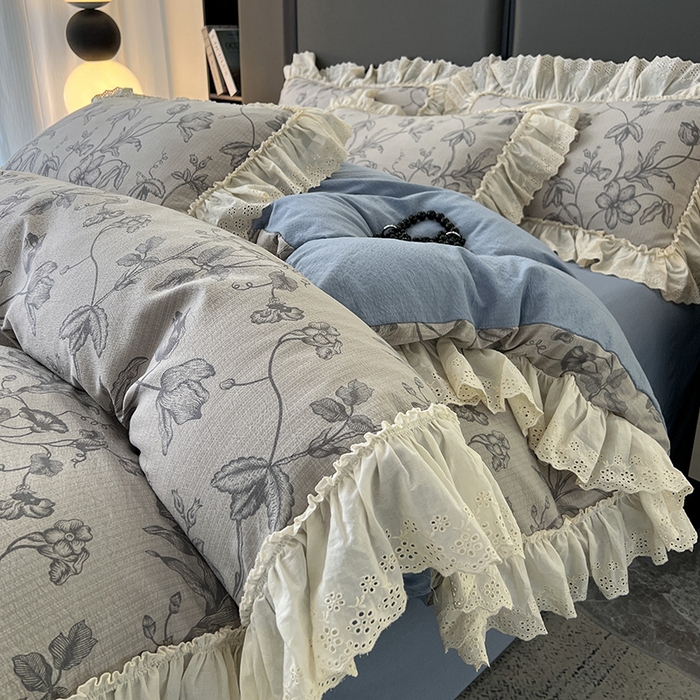 91家纺网 家纺一手货源 找家纺 亨通家纺 2025新款原麻镂空宽花边四件套-花卉系列 一帘幽梦-蓝