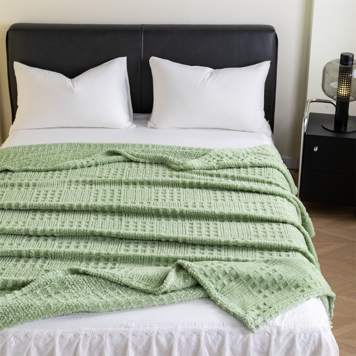 91家纺网 家纺一手货源 找家纺 梵心家纺 2025新款塔芙绒纯色华夫格提花毛毯多功能舒棉绒盖毯午睡毛毯-跨境电商 华夫格-茶绿
