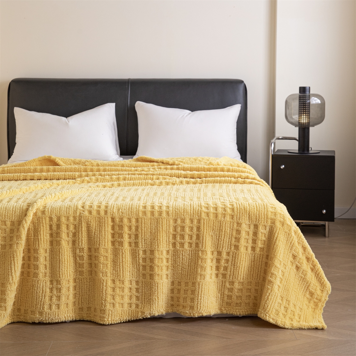 91家纺网 家纺一手货源 找家纺 梵心家纺 2025新款塔芙绒纯色华夫格提花毛毯多功能舒棉绒盖毯午睡毛毯-跨境电商 华夫格-黄色