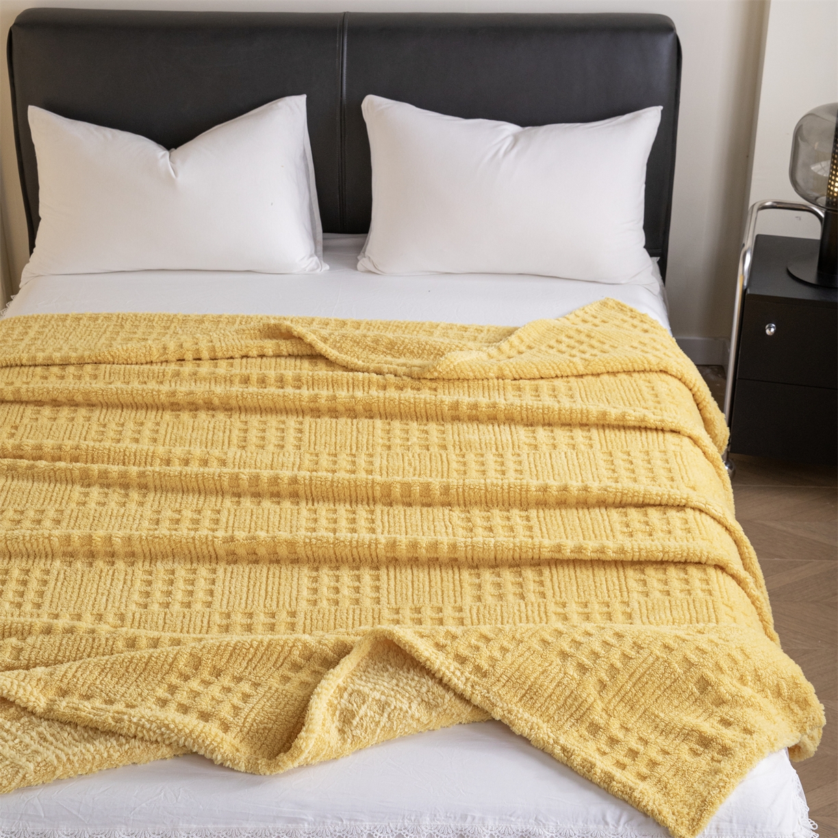 91家纺网 家纺一手货源 找家纺 梵心家纺 2025新款塔芙绒纯色华夫格提花毛毯多功能舒棉绒盖毯午睡毛毯-跨境电商 华夫格-黄色