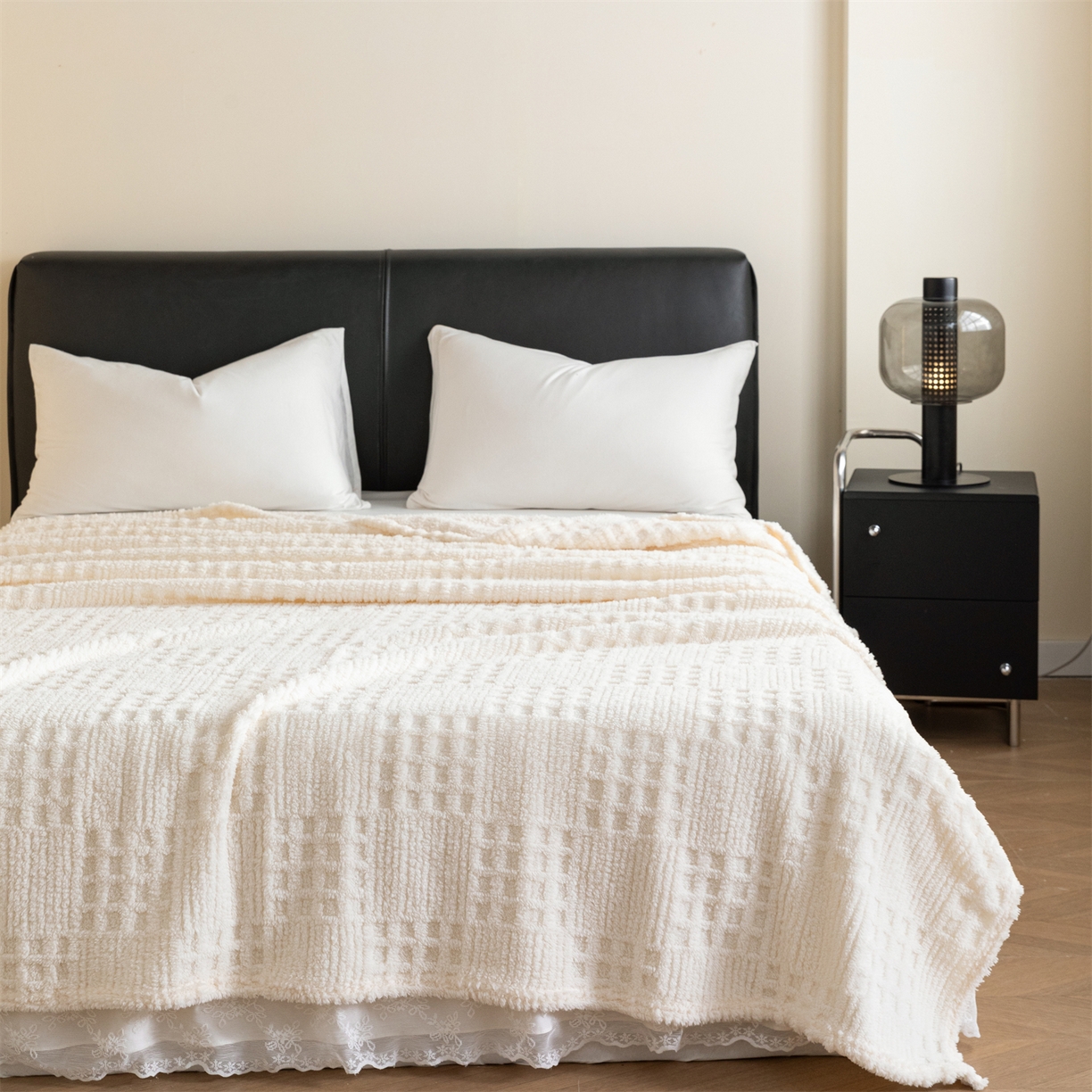 91家纺网 家纺一手货源 找家纺 梵心家纺 2025新款塔芙绒纯色华夫格提花毛毯多功能舒棉绒盖毯午睡毛毯-跨境电商 华夫格-米白