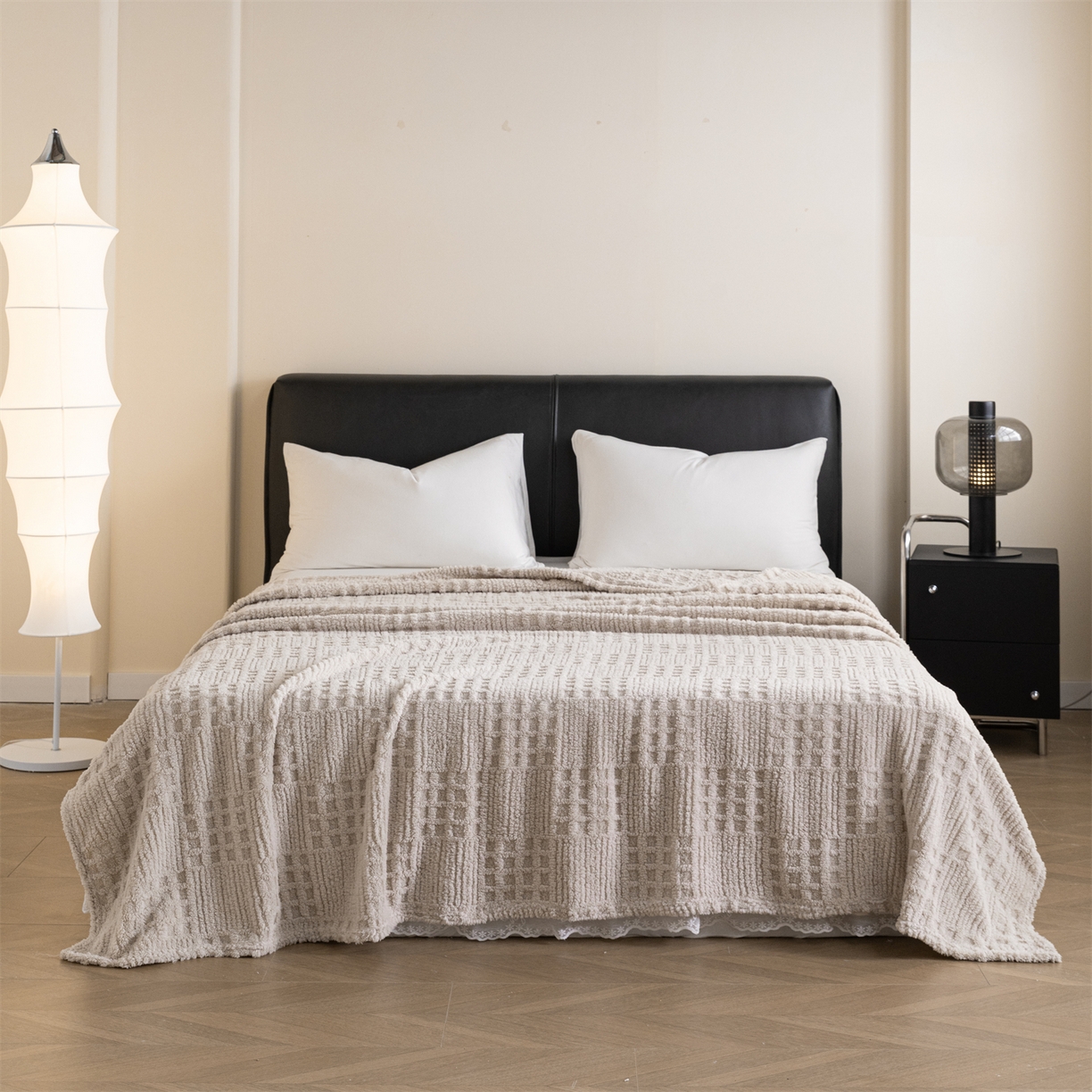 91家纺网 家纺一手货源 找家纺 梵心家纺 2025新款塔芙绒纯色华夫格提花毛毯多功能舒棉绒盖毯午睡毛毯-跨境电商 华夫格-浅咖