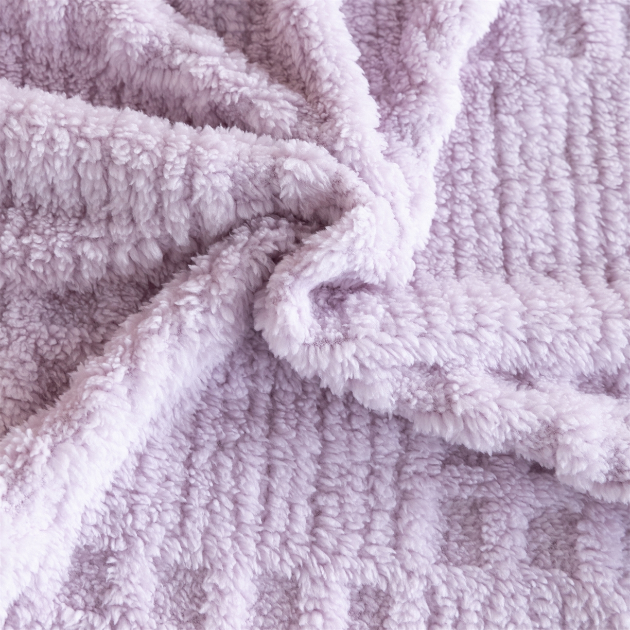 91家纺网 家纺一手货源 找家纺 梵心家纺 2025新款塔芙绒纯色华夫格提花毛毯多功能舒棉绒盖毯午睡毛毯-跨境电商 华夫格-紫色