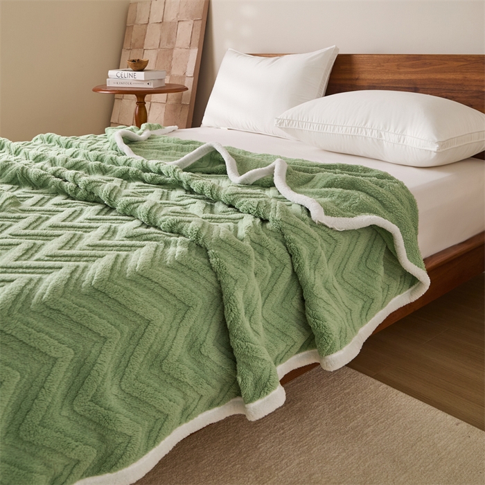 91家纺网 家纺一手货源 找家纺 （总）梵心家纺 2025新款塔芙绒三层提花毛毯舒棉绒剪花双面毯子盖毯320g高克重毛毯-直播跨境电商