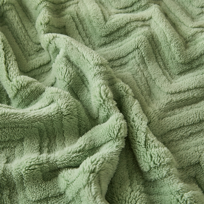 91家纺网 家纺一手货源 找家纺 （总）梵心家纺 2025新款塔芙绒三层提花毛毯舒棉绒剪花双面毯子盖毯320g高克重毛毯-直播跨境电商