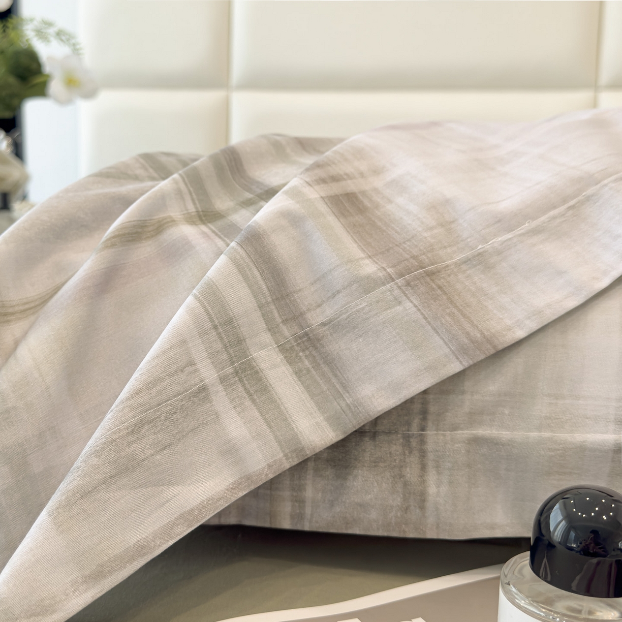 91家纺网 家纺一手货源 找家纺 洺兰家居 2025新款高支高密轻奢数码印花四件套长绒棉纯棉四件套 歌谣