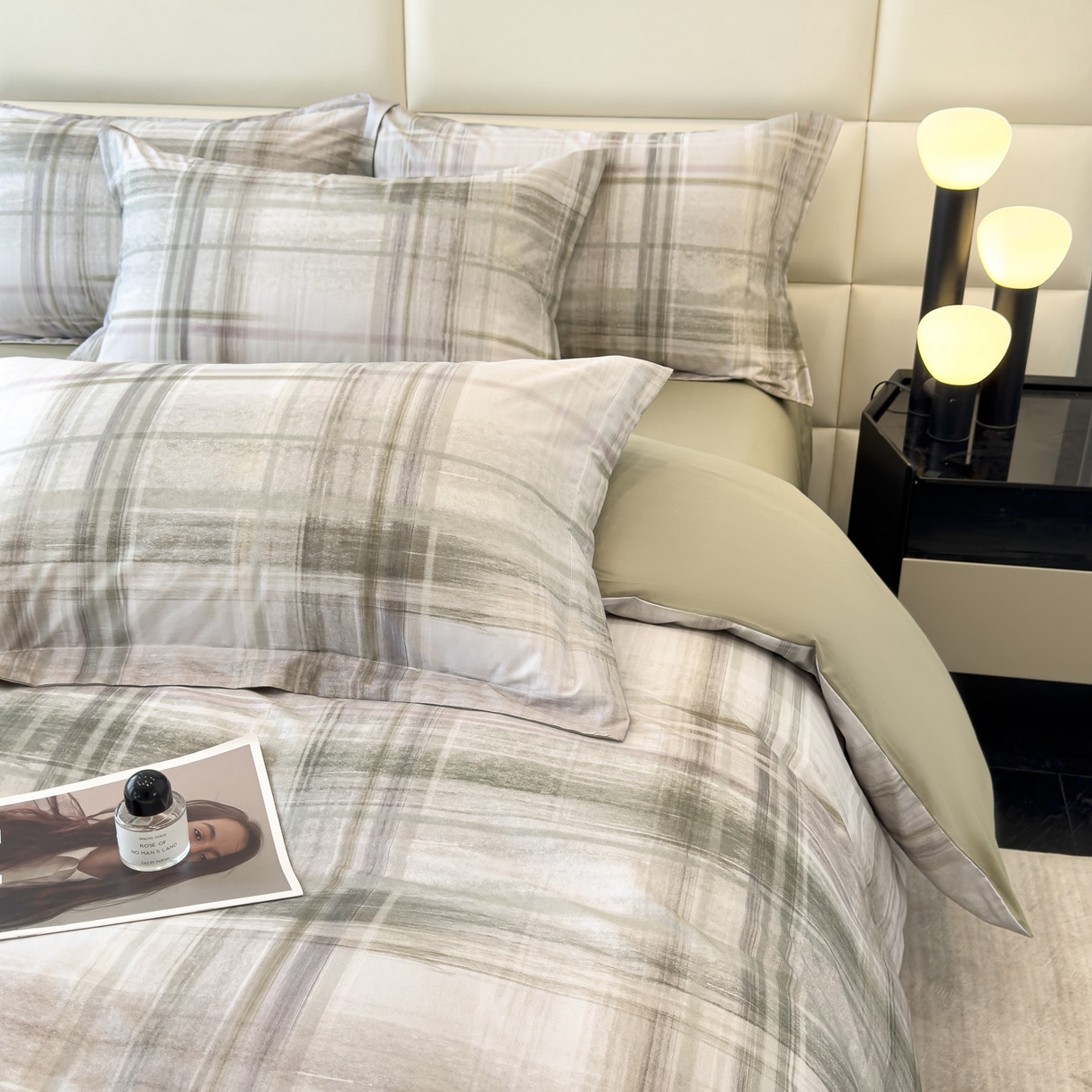 91家纺网 家纺一手货源 找家纺 洺兰家居 2025新款高支高密轻奢数码印花四件套长绒棉纯棉四件套 歌谣