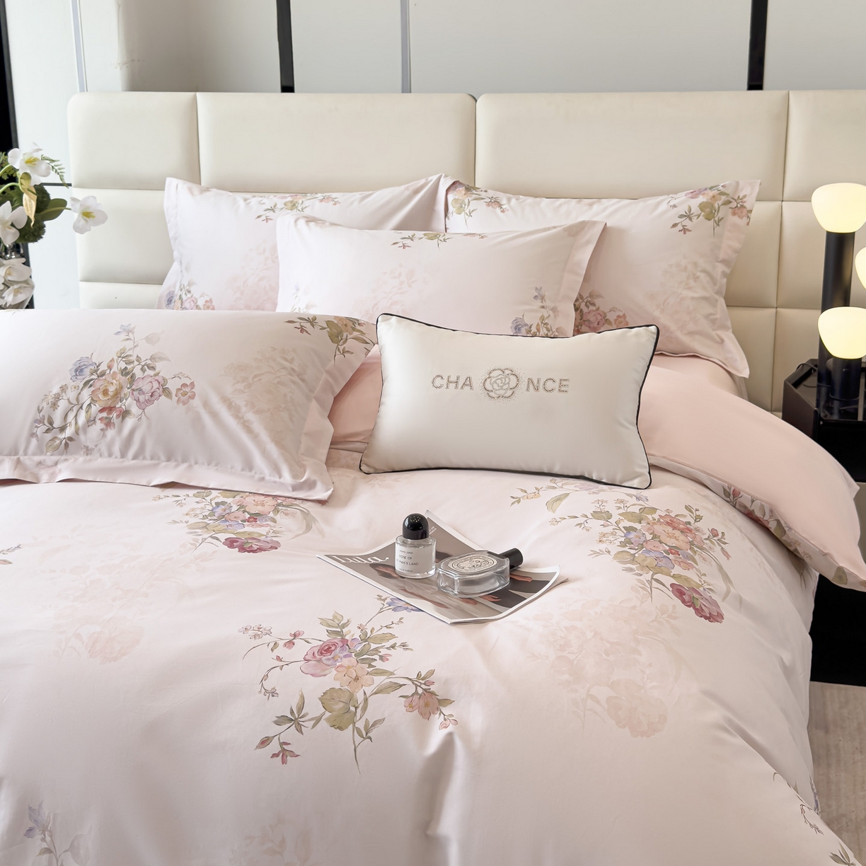 91家纺网 家纺一手货源 找家纺 洺兰家居 2025新款高支高密轻奢数码印花四件套长绒棉纯棉四件套 鹿哩-粉