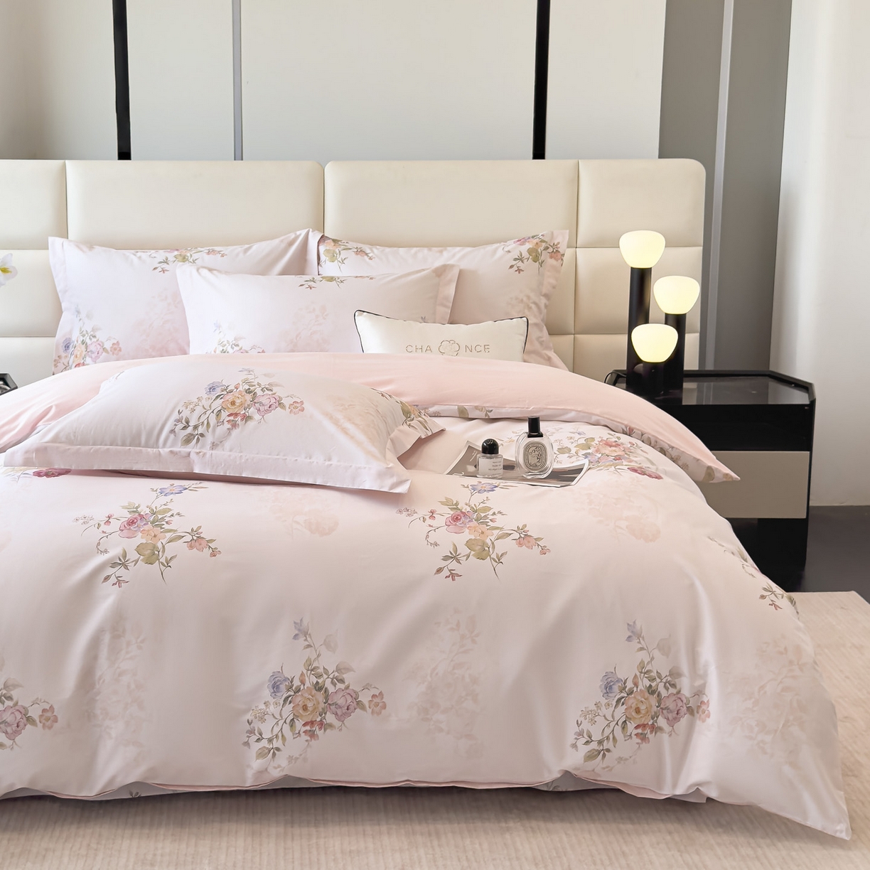 91家纺网 家纺一手货源 找家纺 洺兰家居 2025新款高支高密轻奢数码印花四件套长绒棉纯棉四件套 鹿哩-粉