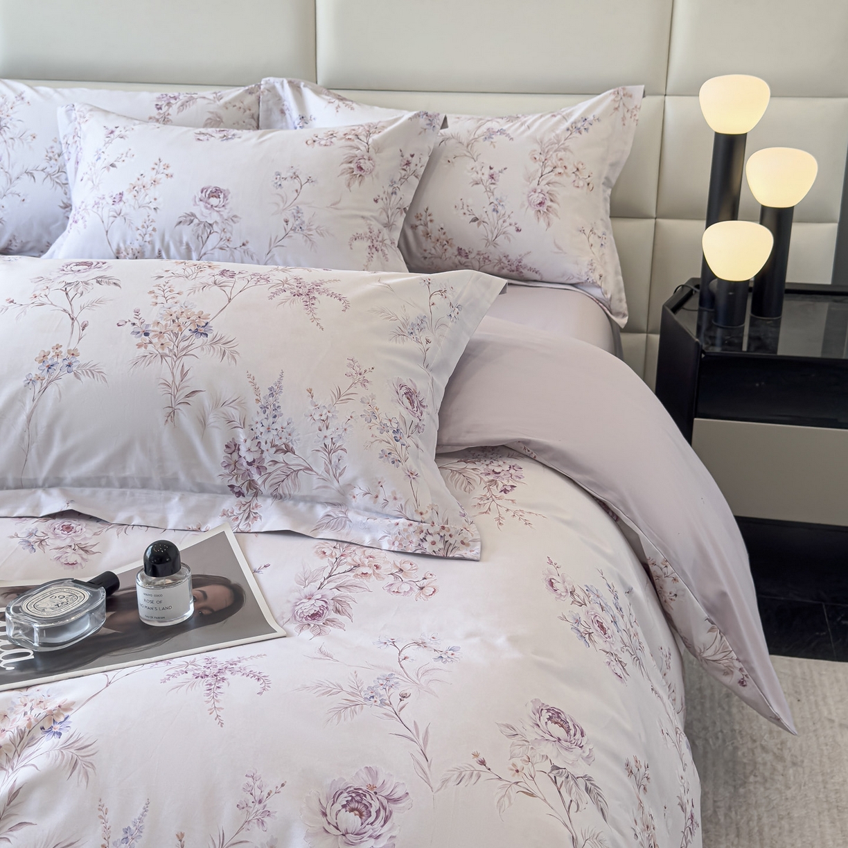 91家纺网 家纺一手货源 找家纺 洺兰家居 2025新款高支高密轻奢数码印花四件套长绒棉纯棉四件套 墨潮-紫