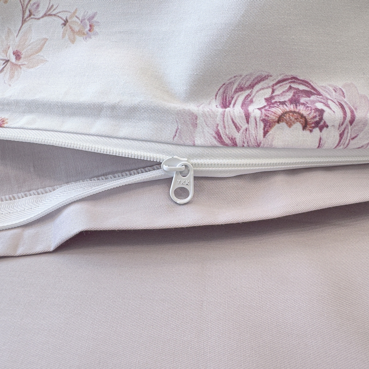 91家纺网 家纺一手货源 找家纺 洺兰家居 2025新款高支高密轻奢数码印花四件套长绒棉纯棉四件套 墨潮-紫