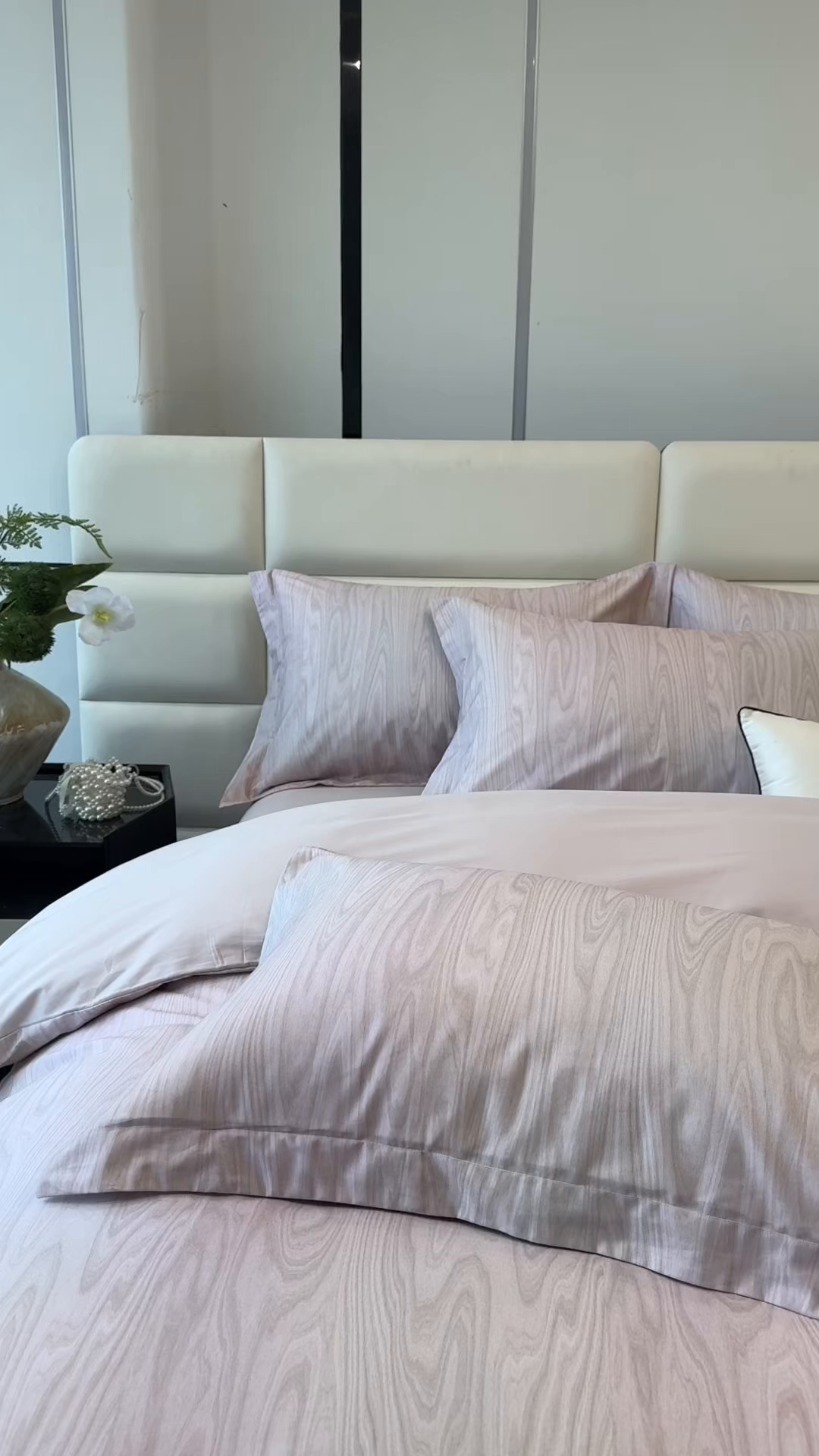 91家纺网 家纺一手货源 找家纺 洺兰家居 2025新款高支高密轻奢数码印花四件套长绒棉纯棉四件套 木纹-棕