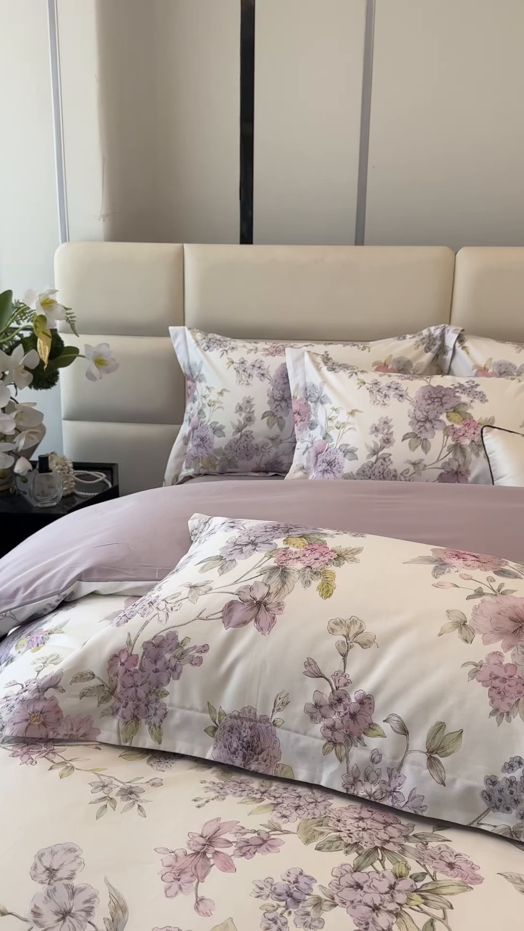 91家纺网 家纺一手货源 找家纺 洺兰家居 2025新款高支高密轻奢数码印花四件套长绒棉纯棉四件套 森与暮-粉