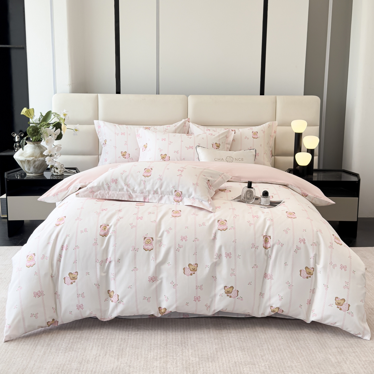 91家纺网 家纺一手货源 找家纺 洺兰家居 2025新款高支高密轻奢数码印花四件套长绒棉纯棉四件套 童趣-粉