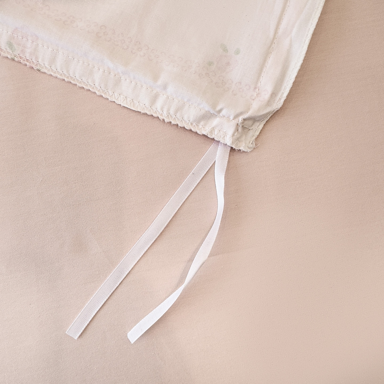 91家纺网 家纺一手货源 找家纺 洺兰家居 2025新款高支高密轻奢数码印花四件套长绒棉纯棉四件套 童趣-粉