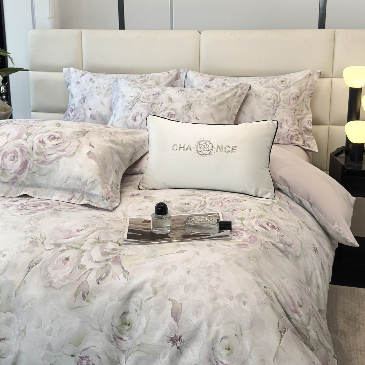 91家纺网 家纺一手货源 找家纺 洺兰家居 2025新款高支高密轻奢数码印花四件套长绒棉纯棉四件套 惜花芷