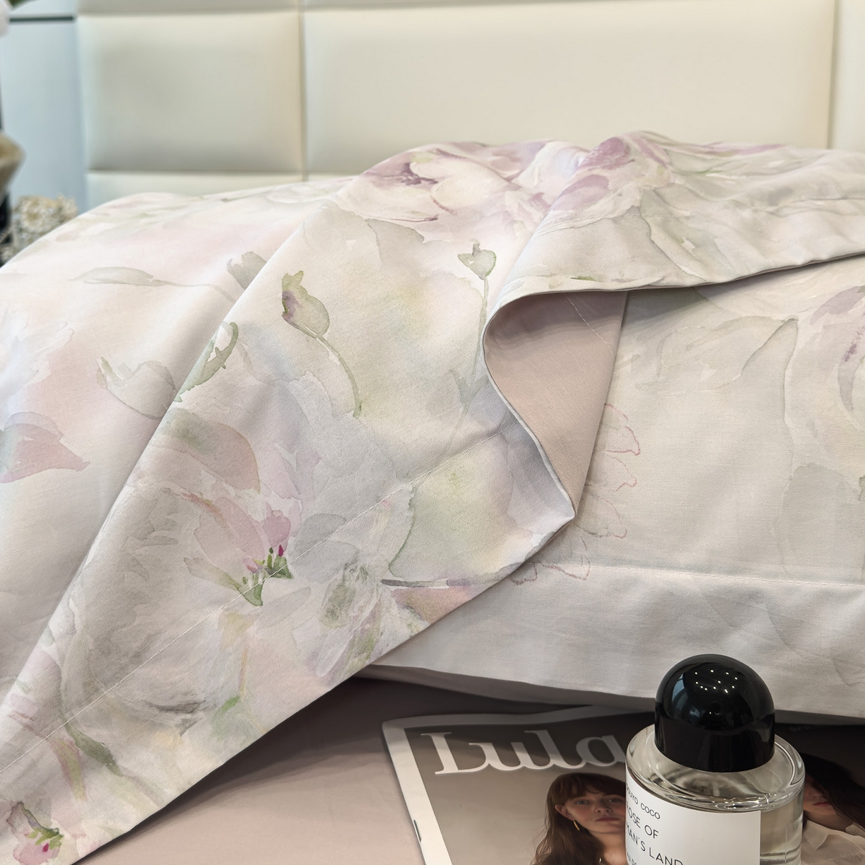 91家纺网 家纺一手货源 找家纺 洺兰家居 2025新款高支高密轻奢数码印花四件套长绒棉纯棉四件套 惜花芷