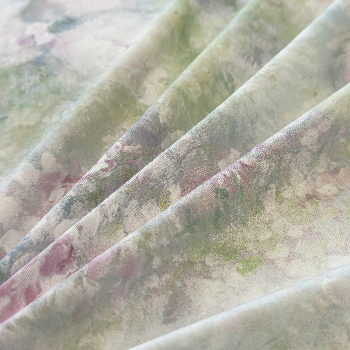 91家纺网 家纺一手货源 找家纺 洺兰家居 2025新款高支高密轻奢数码印花四件套长绒棉纯棉四件套 絮扑帘-绿