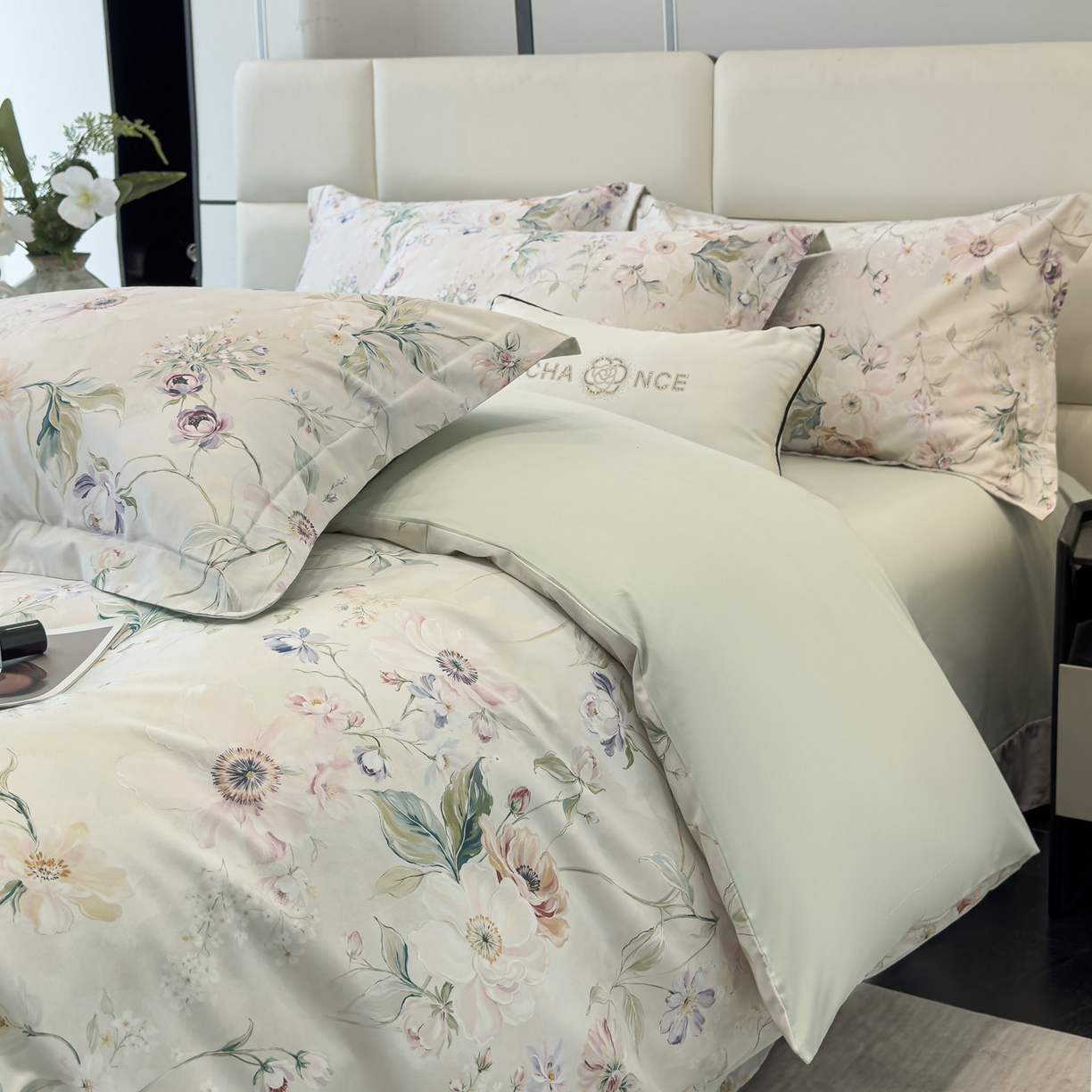 91家纺网 家纺一手货源 找家纺 洺兰家居 2025新款高支高密轻奢数码印花四件套长绒棉纯棉四件套 云游-绿