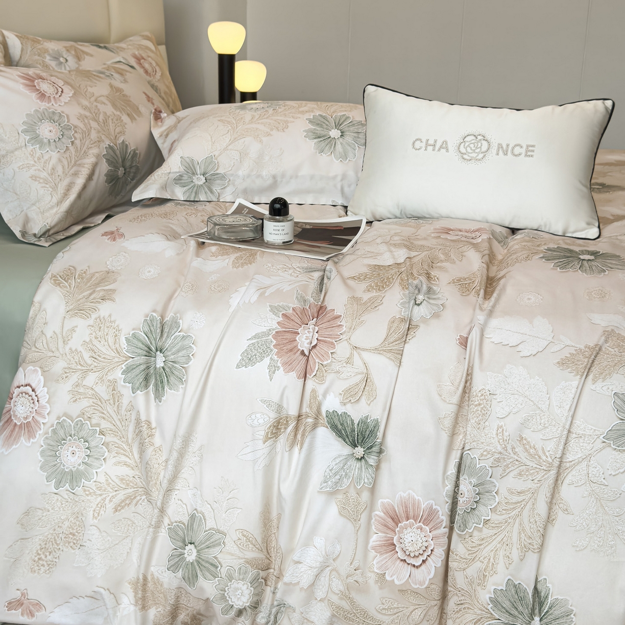 91家纺网 家纺一手货源 找家纺 洺兰家居 2025新款高支高密轻奢数码印花四件套长绒棉纯棉四件套 之简-绿