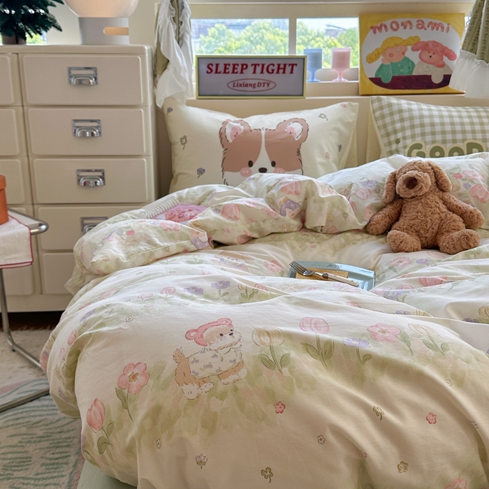 91家纺网 家纺一手货源 找家纺 觅糖家纺 2025新款开学季40支13370全棉纯棉斜纹四件套 春日小狗