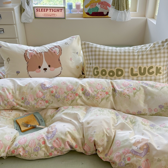 91家纺网 家纺一手货源 找家纺 觅糖家纺 2025新款开学季40支13370全棉纯棉斜纹四件套 春日小狗