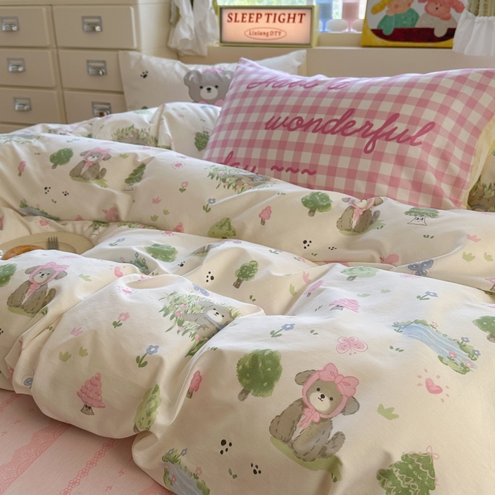 91家纺网 家纺一手货源 找家纺 觅糖家纺 2025新款开学季40支13370全棉纯棉斜纹四件套 春日小熊