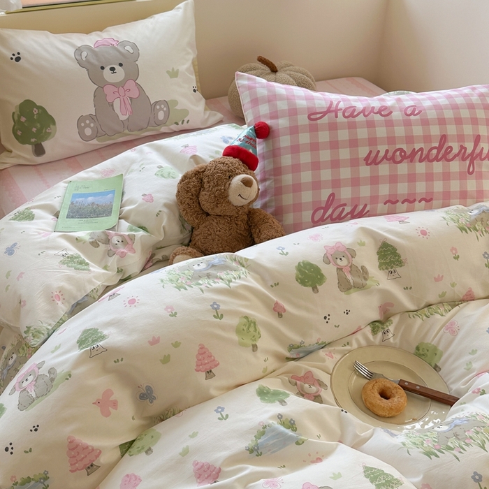 91家纺网 家纺一手货源 找家纺 觅糖家纺 2025新款开学季40支13370全棉纯棉斜纹四件套 春日小熊