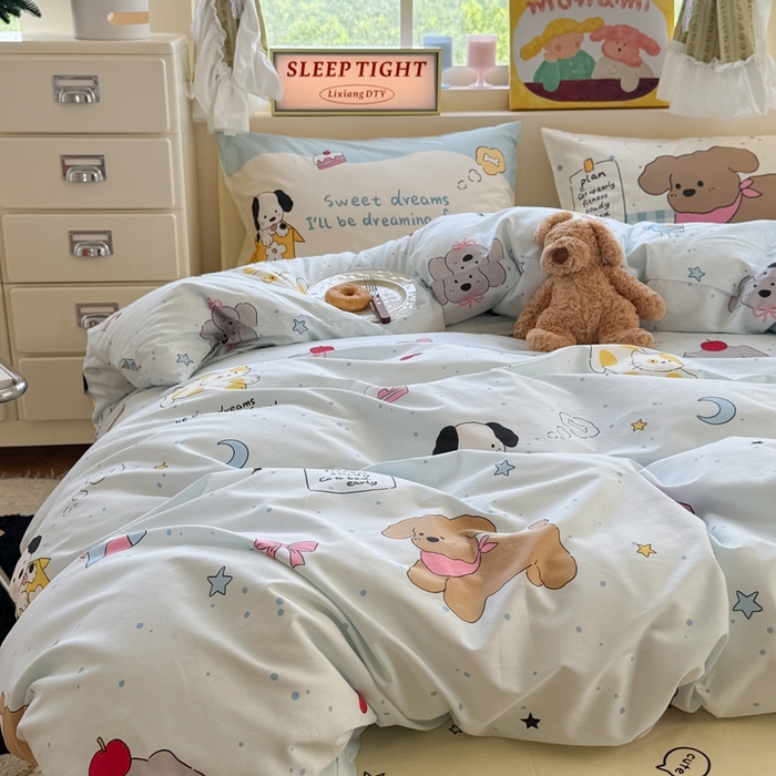 91家纺网 家纺一手货源 找家纺 觅糖家纺 2025新款开学季40支13370全棉纯棉斜纹四件套 皮皮狗-兰