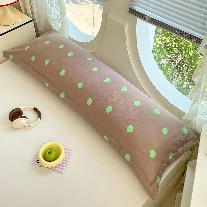 91家纺网 家纺一手货源 找家纺 梦舒羽 2025新款双层纱双人枕套情侣学生长枕芯套枕头内胆套-缤纷波点 波点-卡其绿